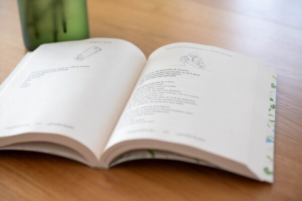 Cartea „Până în rai și înapoi de un infinit de ori”