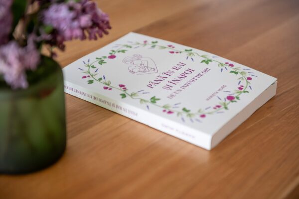 Cartea „Până în rai și înapoi de un infinit de ori”